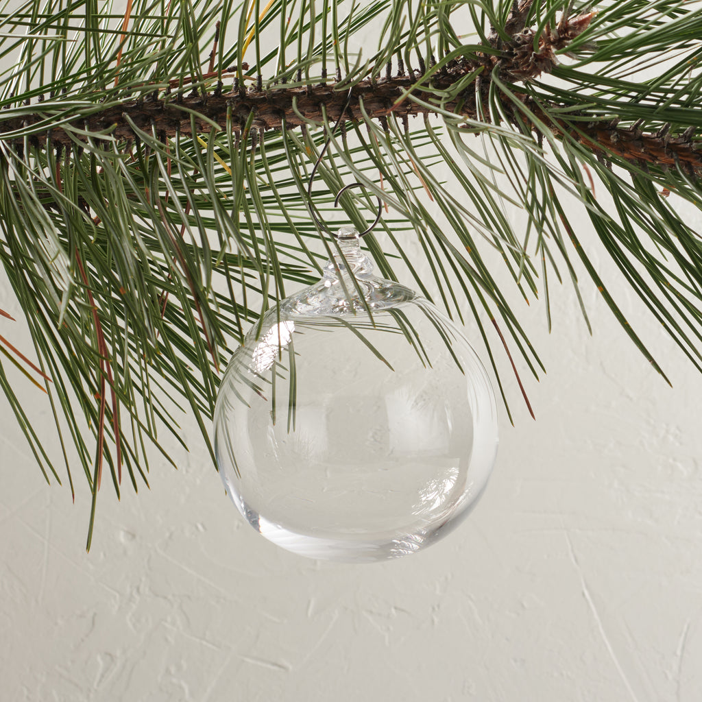 Round Ornament