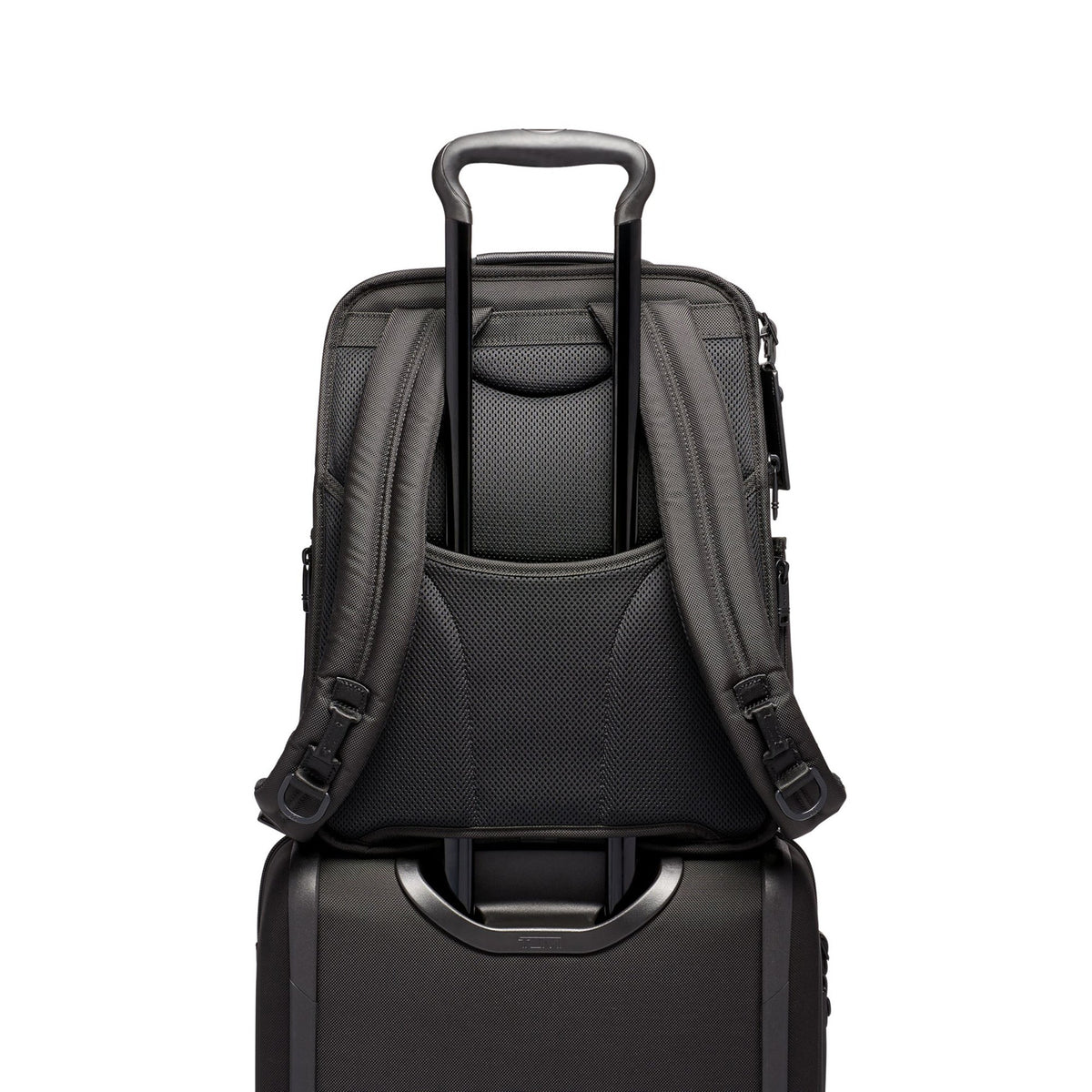 Alpha 3 Slim Solutions Brief Pack