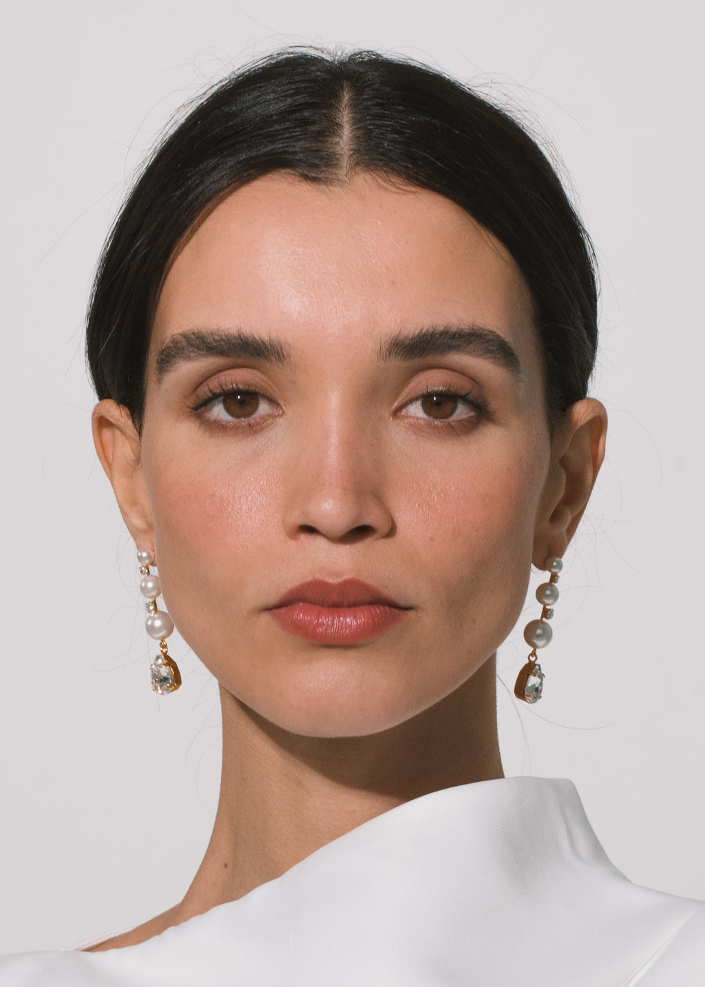 Corisande Earrings in Crystal Pearl