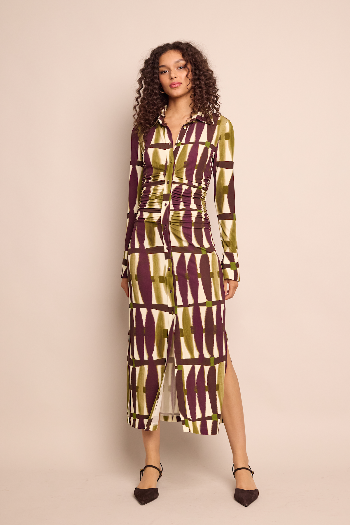 Shirley Midi in Amable Olive
