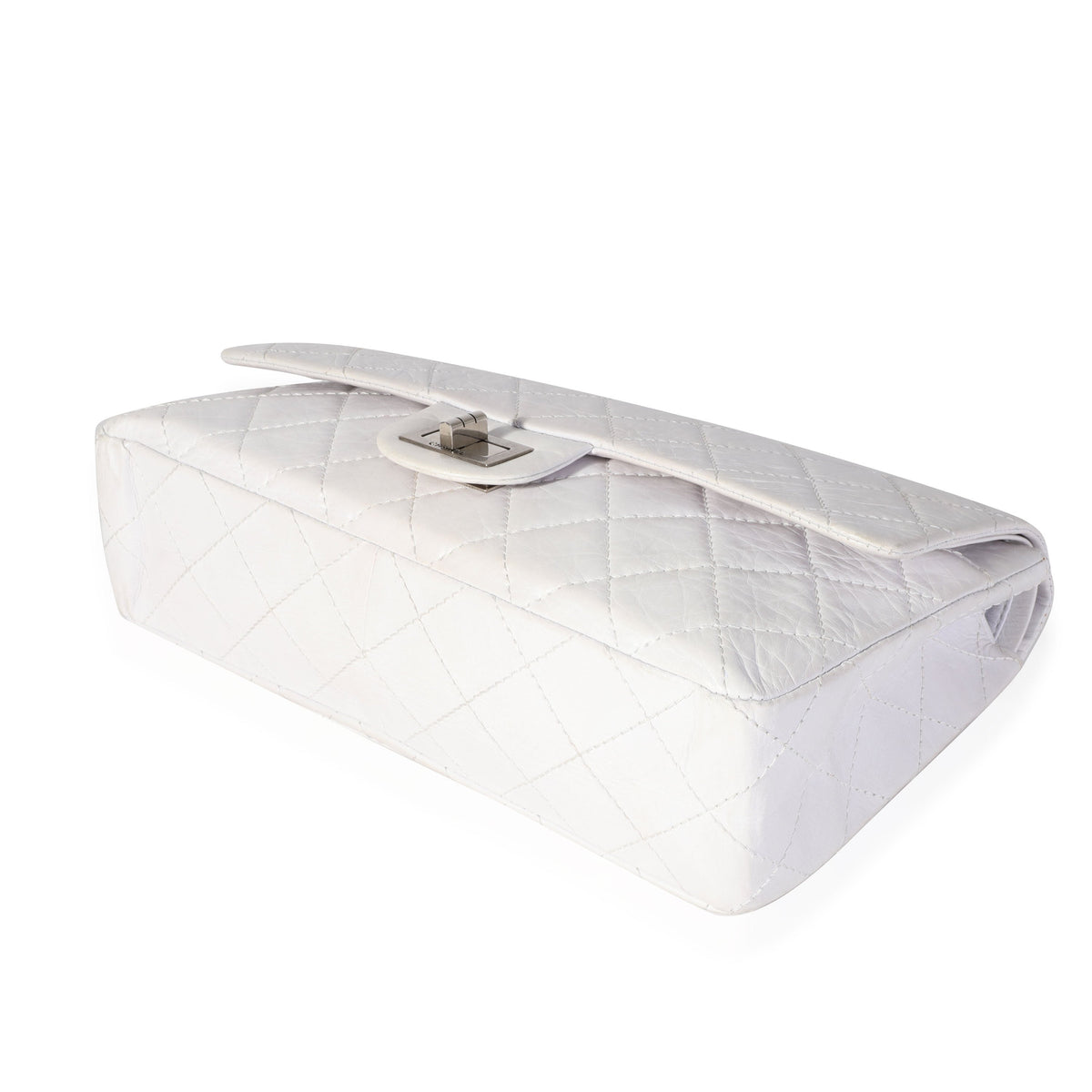 Chanel White Aged Calfskin Quilted 2.55 Reissue 227 Flap Handbag box