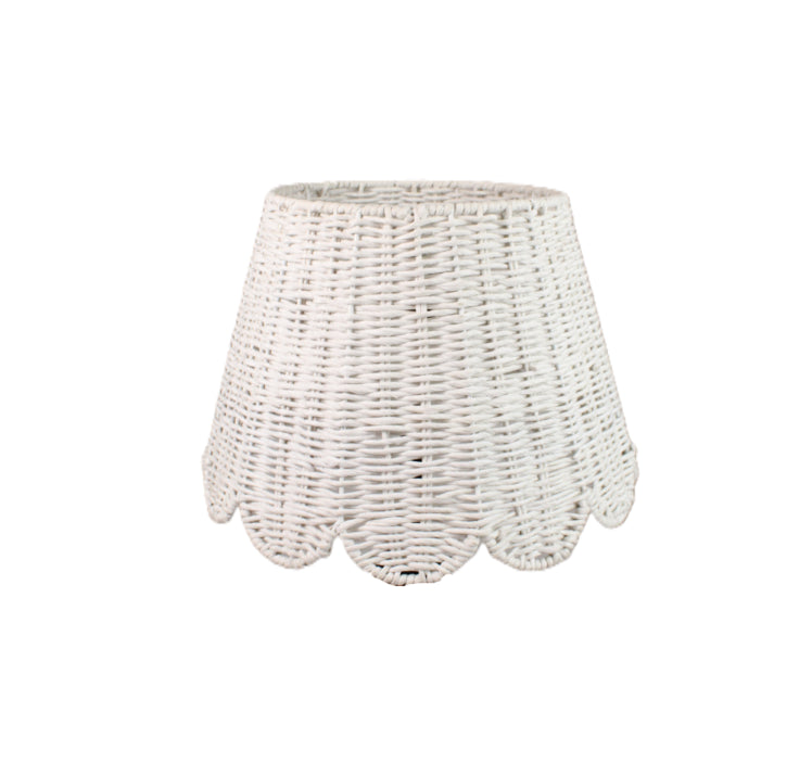 Twisted Paper Lampshade Scalloped in White