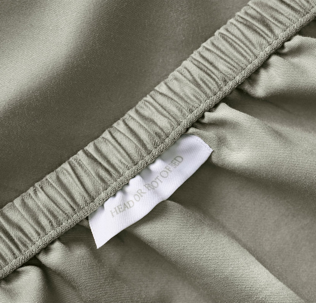 Percale Hemmed Sheet Set in Sageleaf