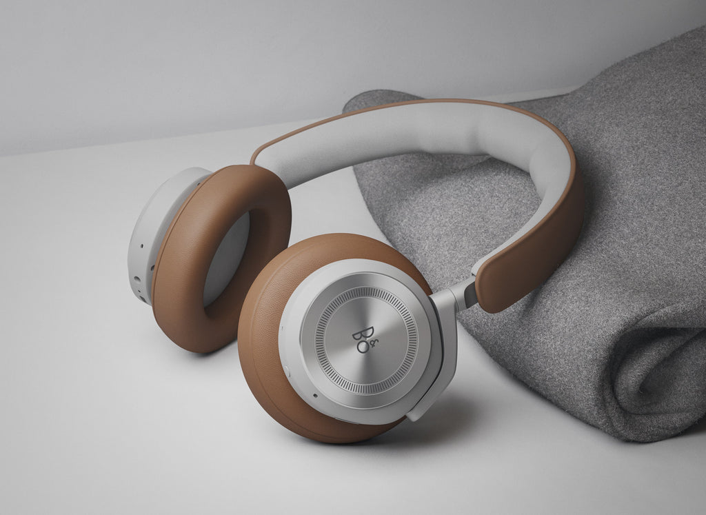 Beoplay HX Noise Cancelling Headphones in Timber