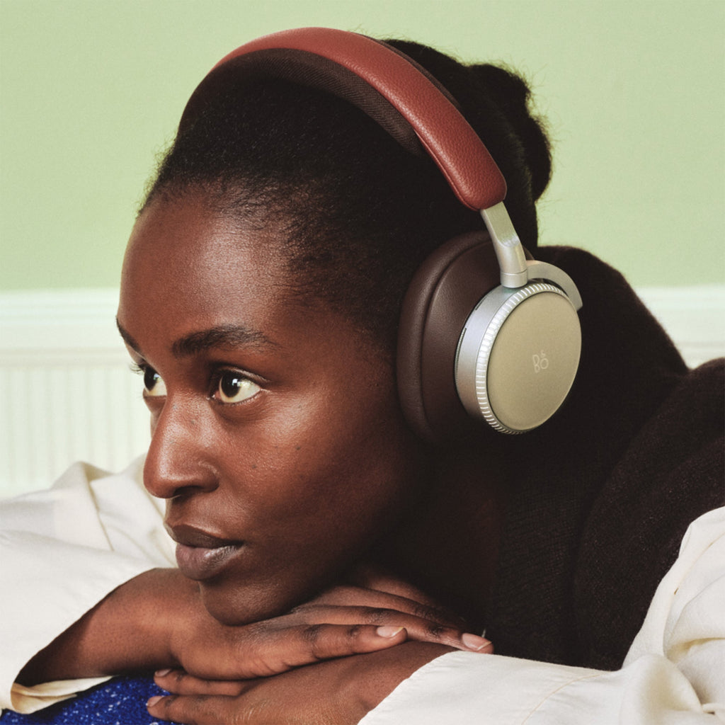 Beoplay H100 Hi-Res Audio Headphones in Century Brown