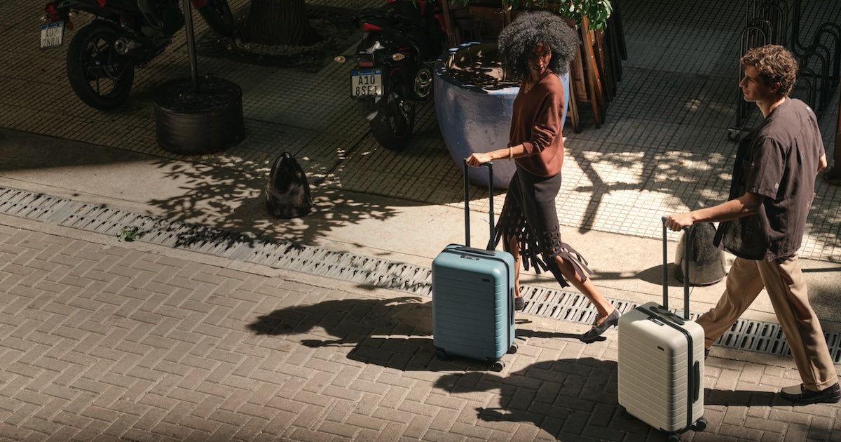 AWAY LUGGAGE