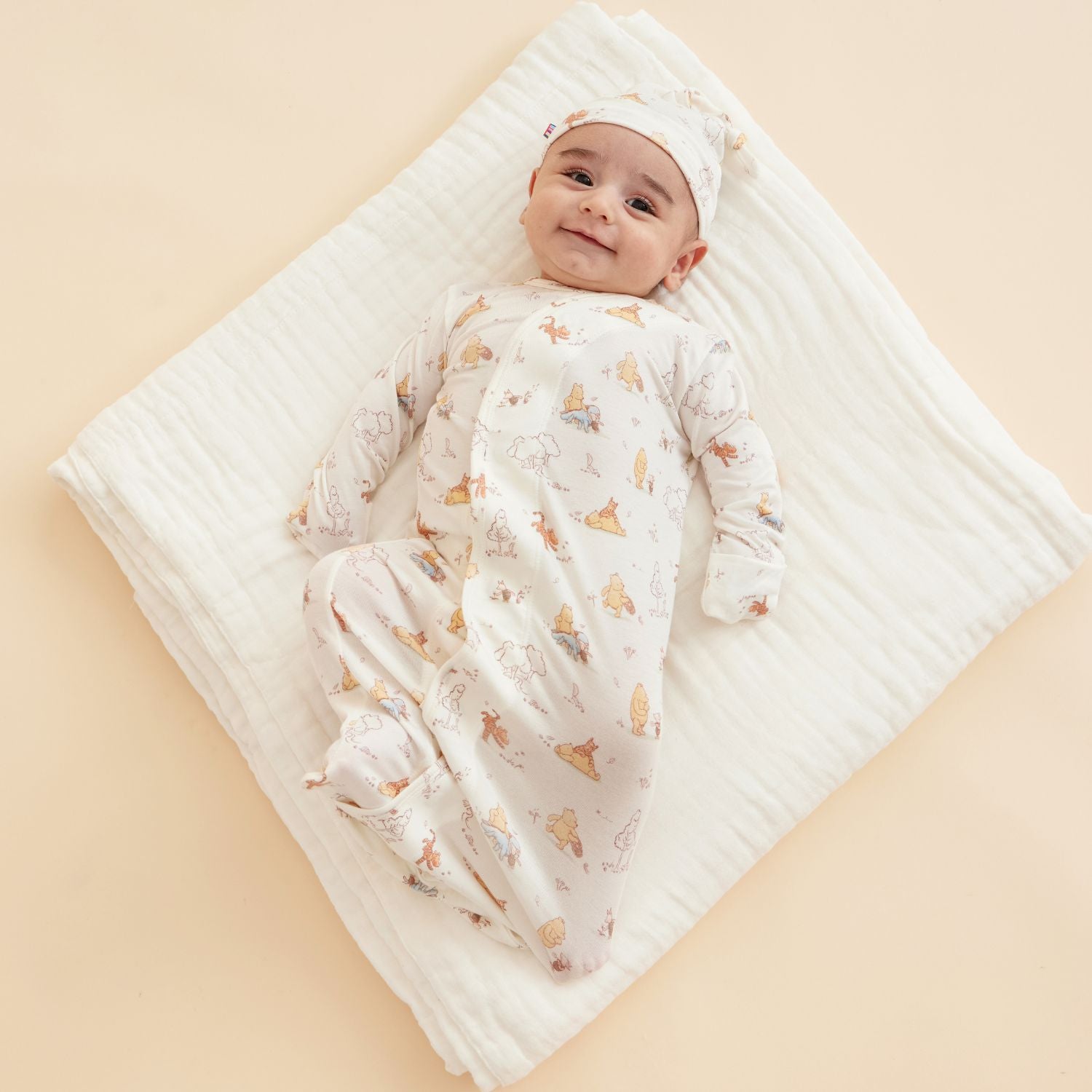 Winnie the Pooh | 0-3 Months Gown