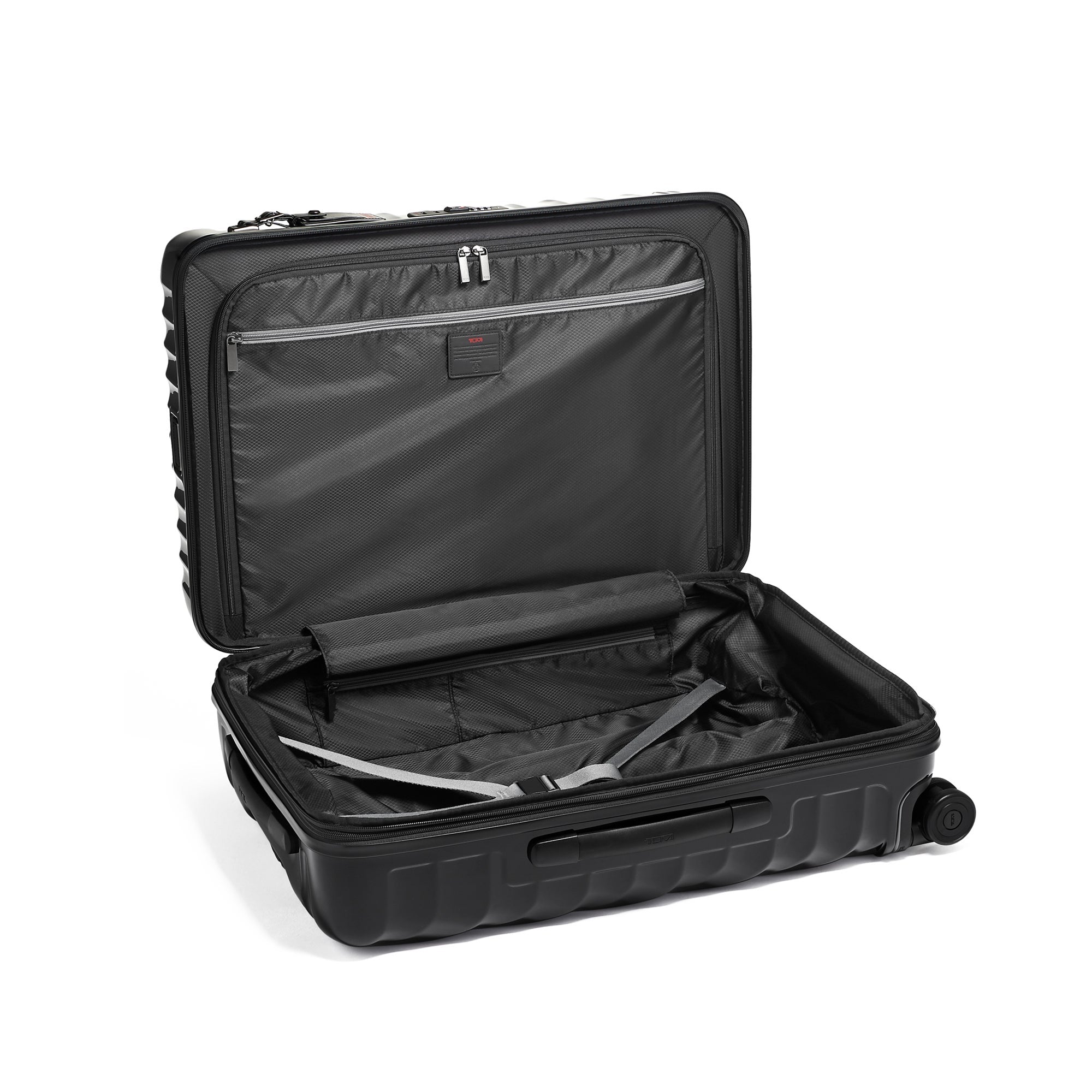 19 Degree Short Trip Hardside Expandable 4 Wheel Packing Case, Black