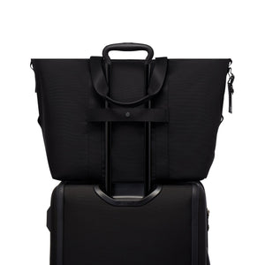 Sport Essential Large East/West Tote, Black