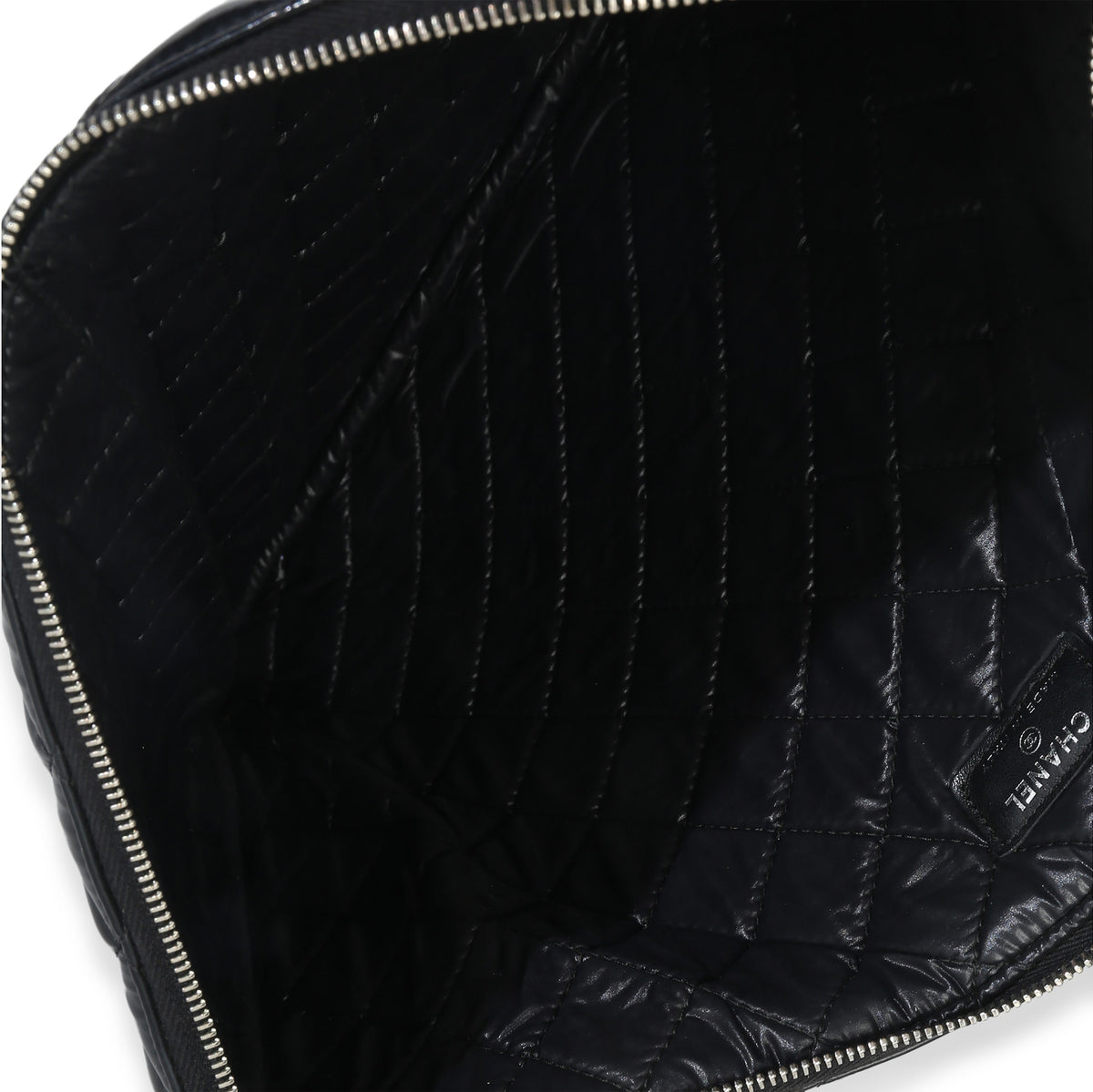 Chanel Black Quilted Patent Large Cosmetic O Case Handbag ad1