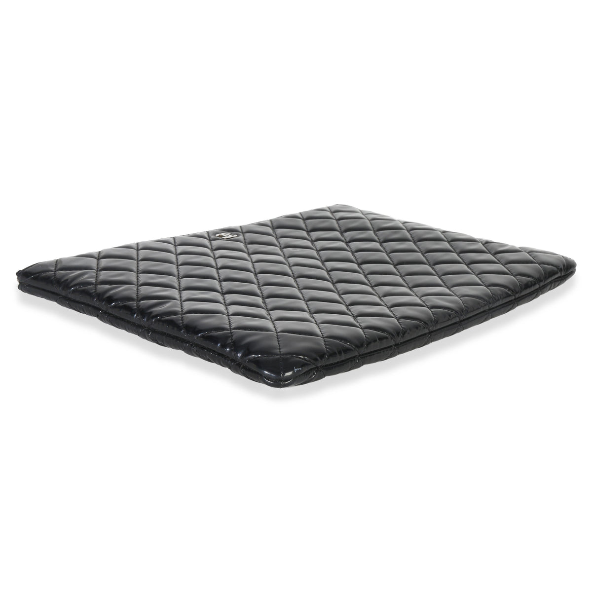 Chanel Black Quilted Patent Large Cosmetic O Case Handbag av
