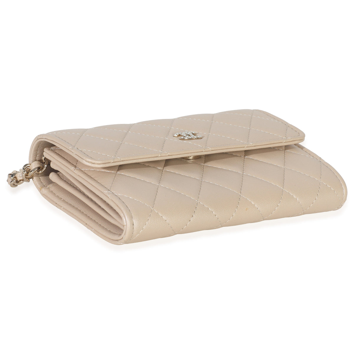 Chanel Beige Iridescent Quilted Lambskin Paris Hamburg Pearl Clutch With Chain Handbag clasp