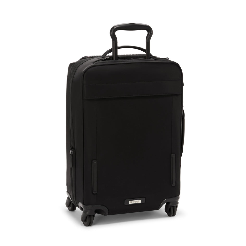 Voyageur Leger International Softside Expandable Carry-On, Black/Gunmetal