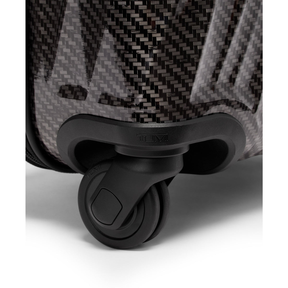 19 Degree Lite International Hardside Carry-On, Black/Graphite