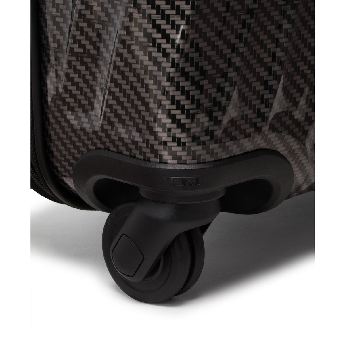 19 Degree Lite Continental Hardside Carry-On, Black Graphite