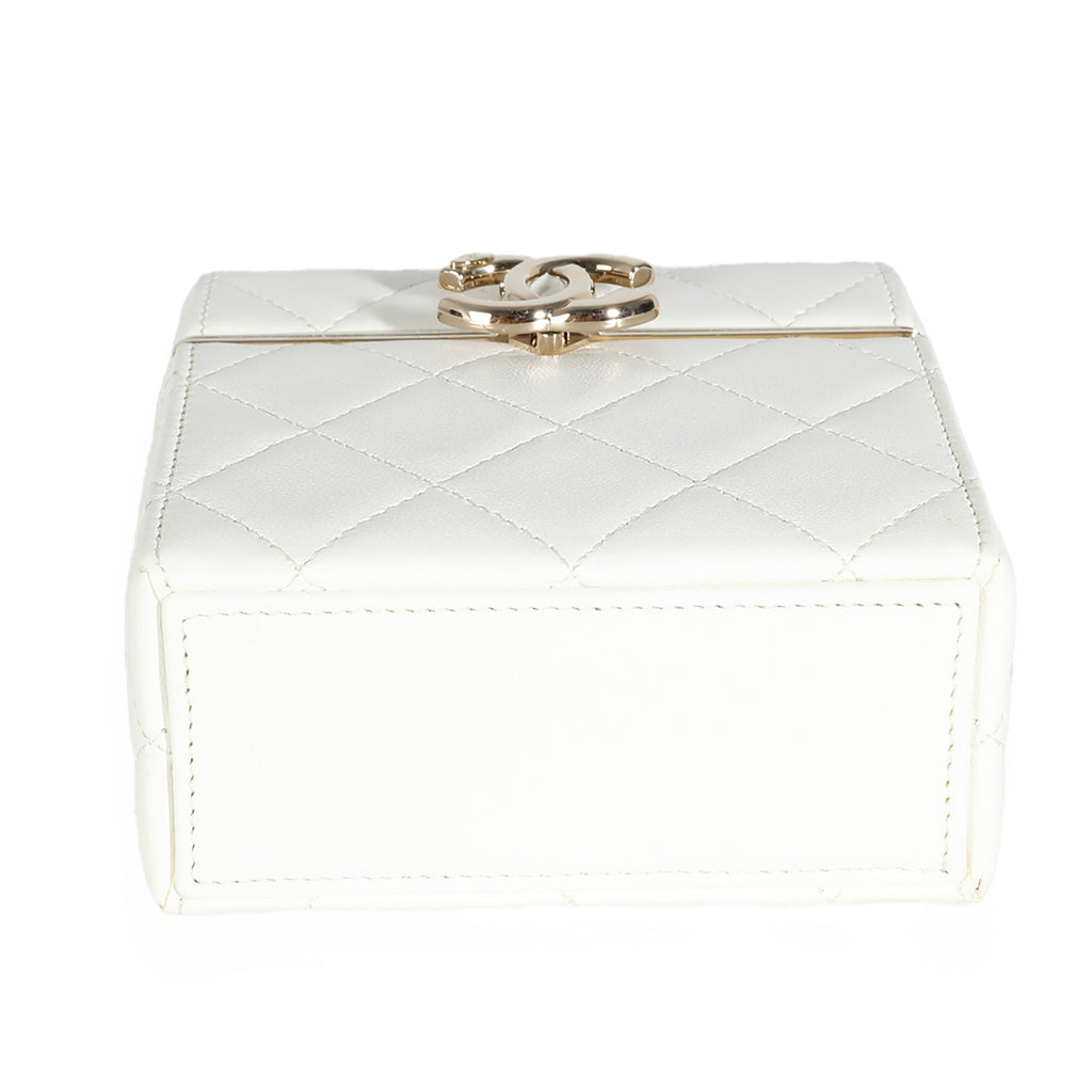 Chanel 22P White Quilted Lambskin Mini Box Clutch Handbag stamp