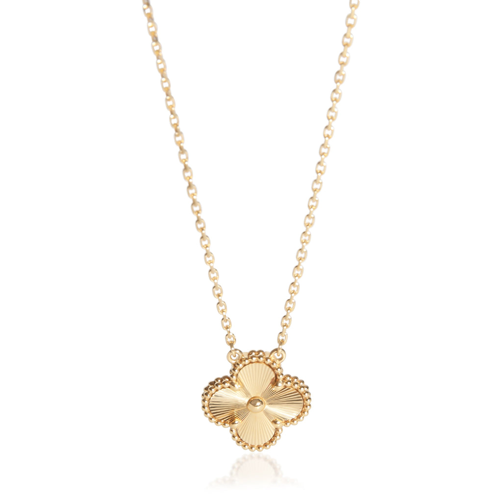 Van Cleef & Arpels Yellow Gold Vintage Alhambra Pendant fv