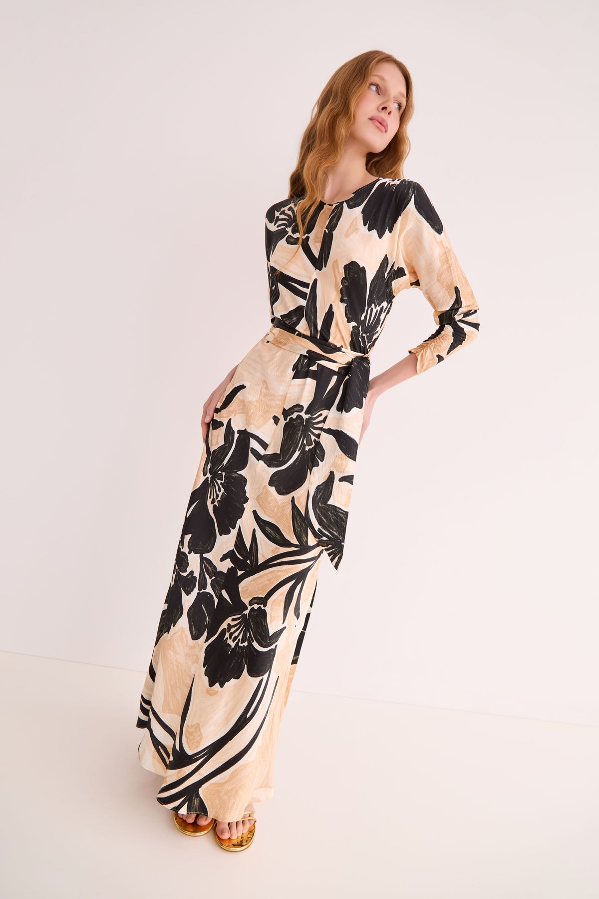 Montgomery Midi Dress in Flora Shadow Ginger