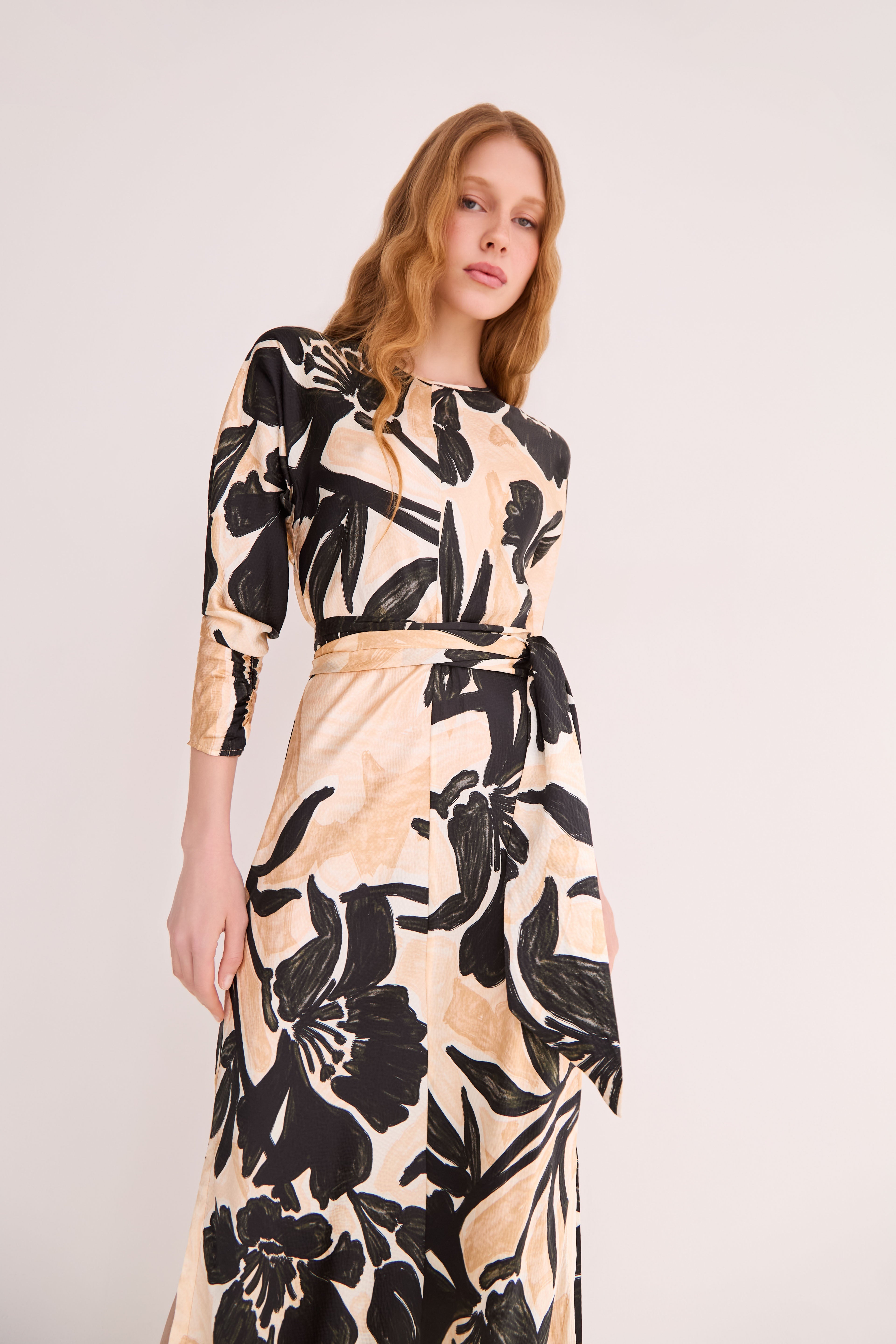 Montgomery Midi Dress in Flora Shadow Ginger