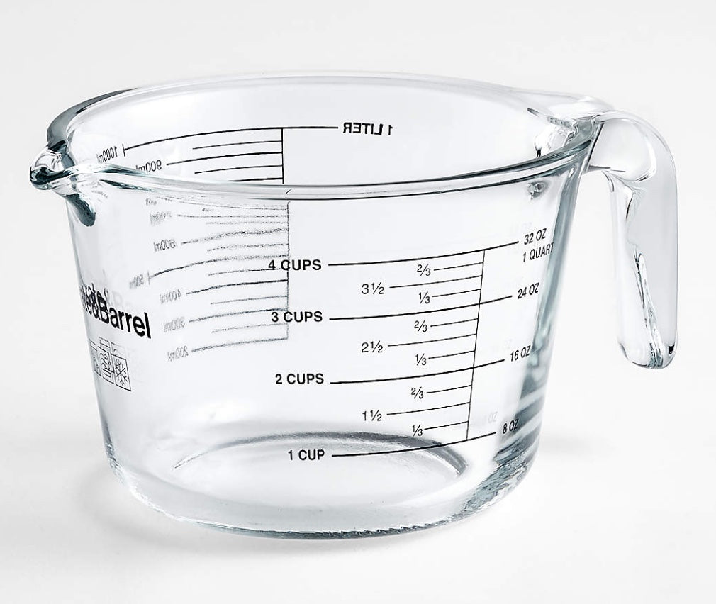 Crate & Barrel 4-Cup Glass Measuring Cup