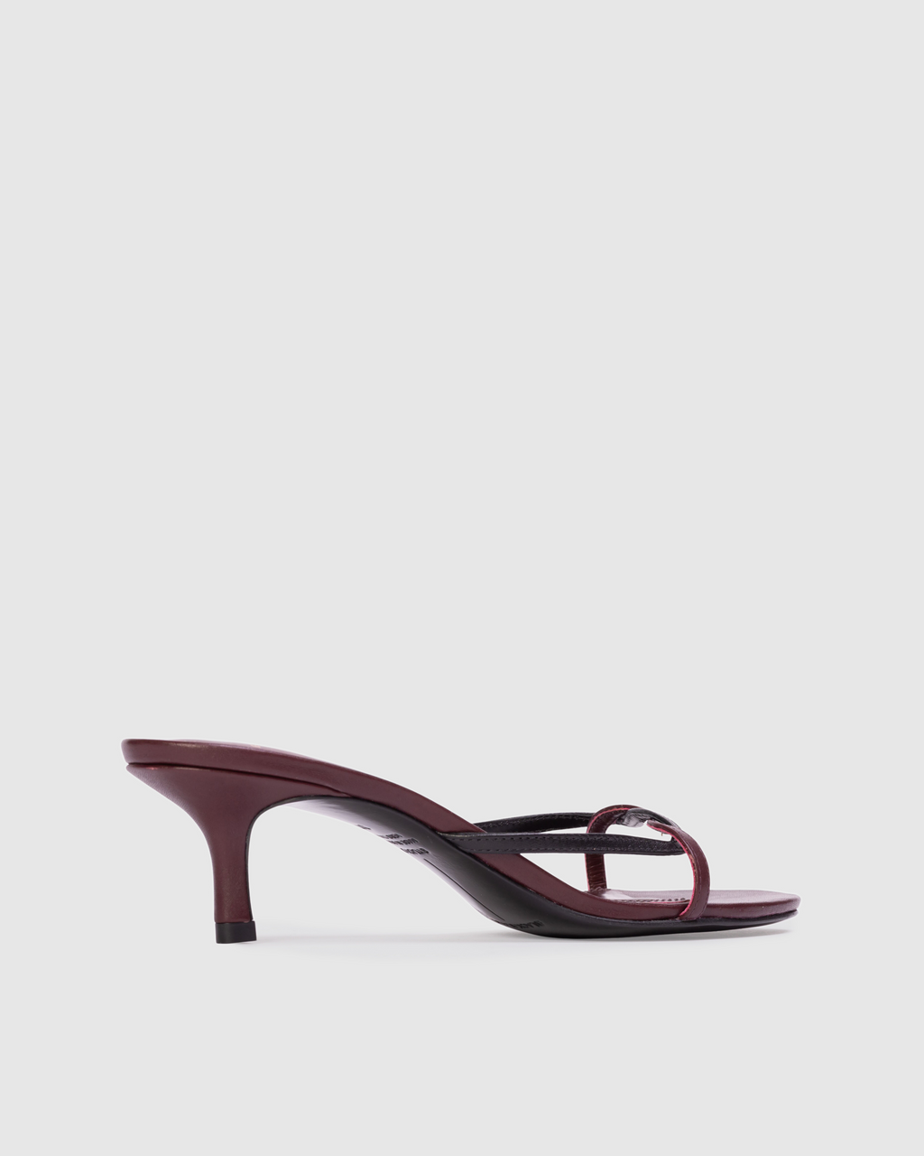 Fae 50 in Bordeaux Leather