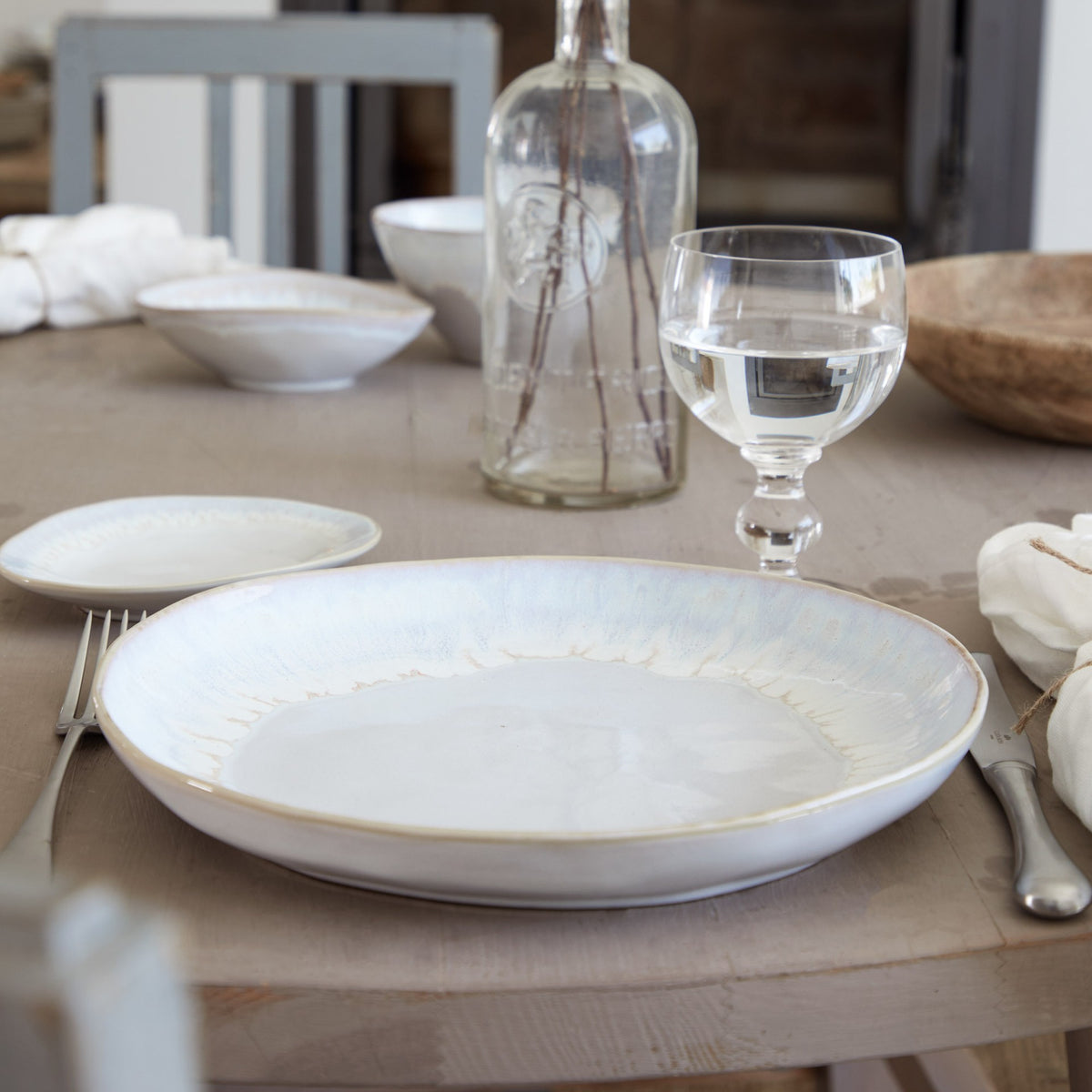 Brisa Collection Dinner Plates in Salt, Set of 6