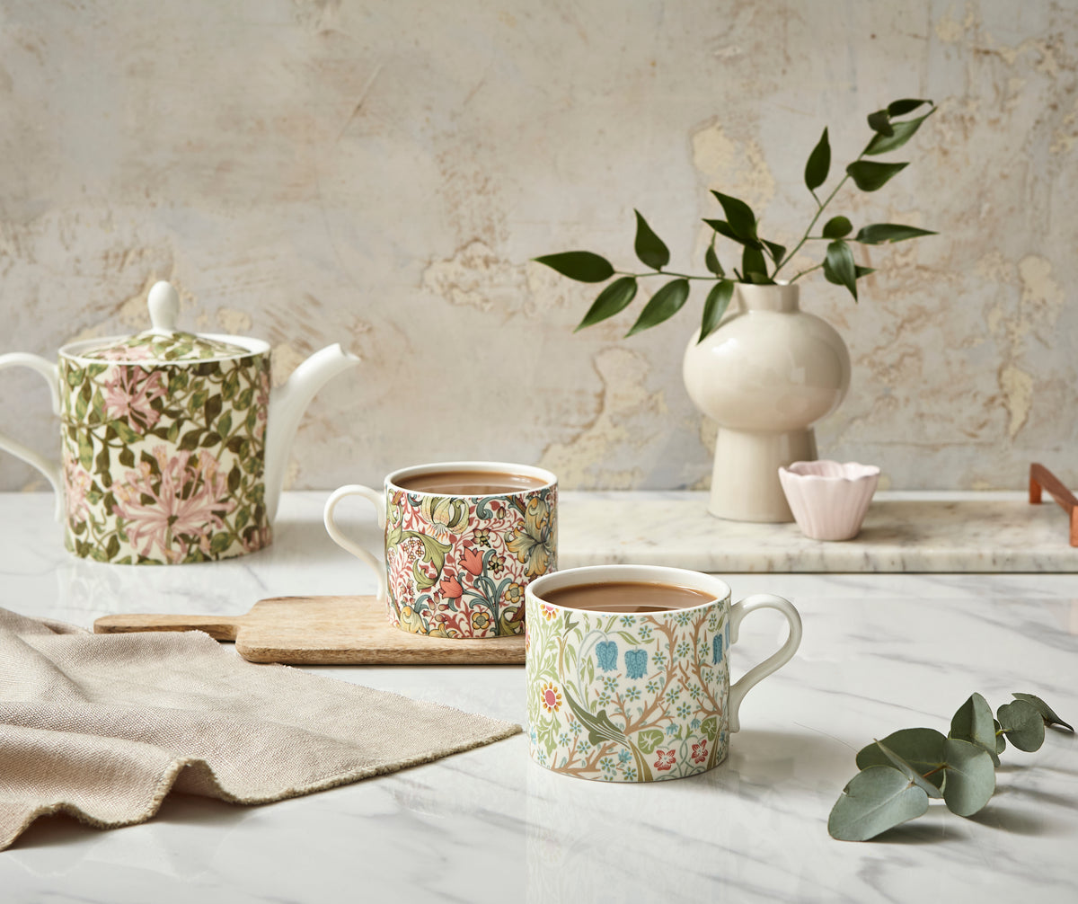 Morris & Co. Mugs in Blackthorn & Golden Lily, Set of 2