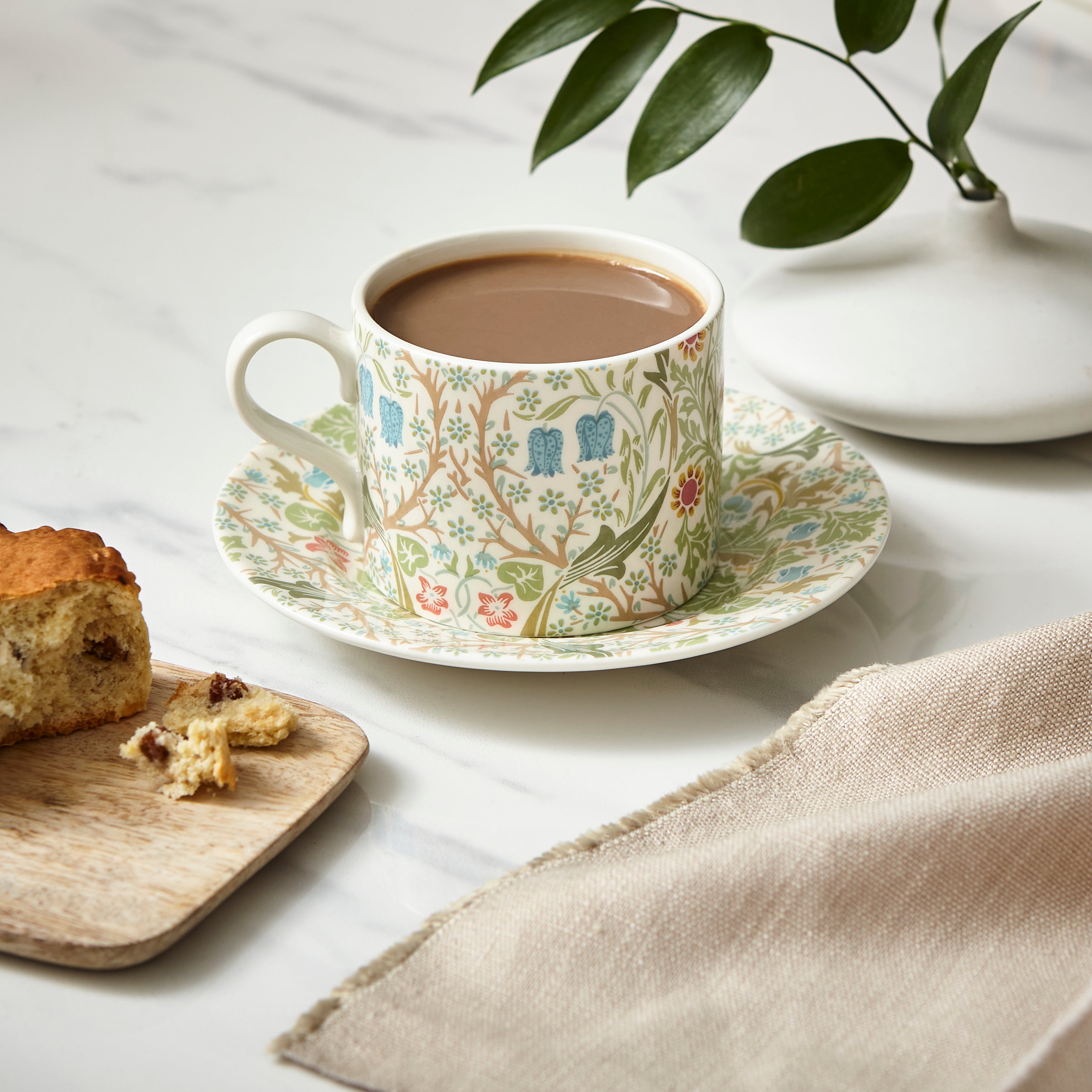 Morris & Co. Teacup & Saucer in Blackthorn