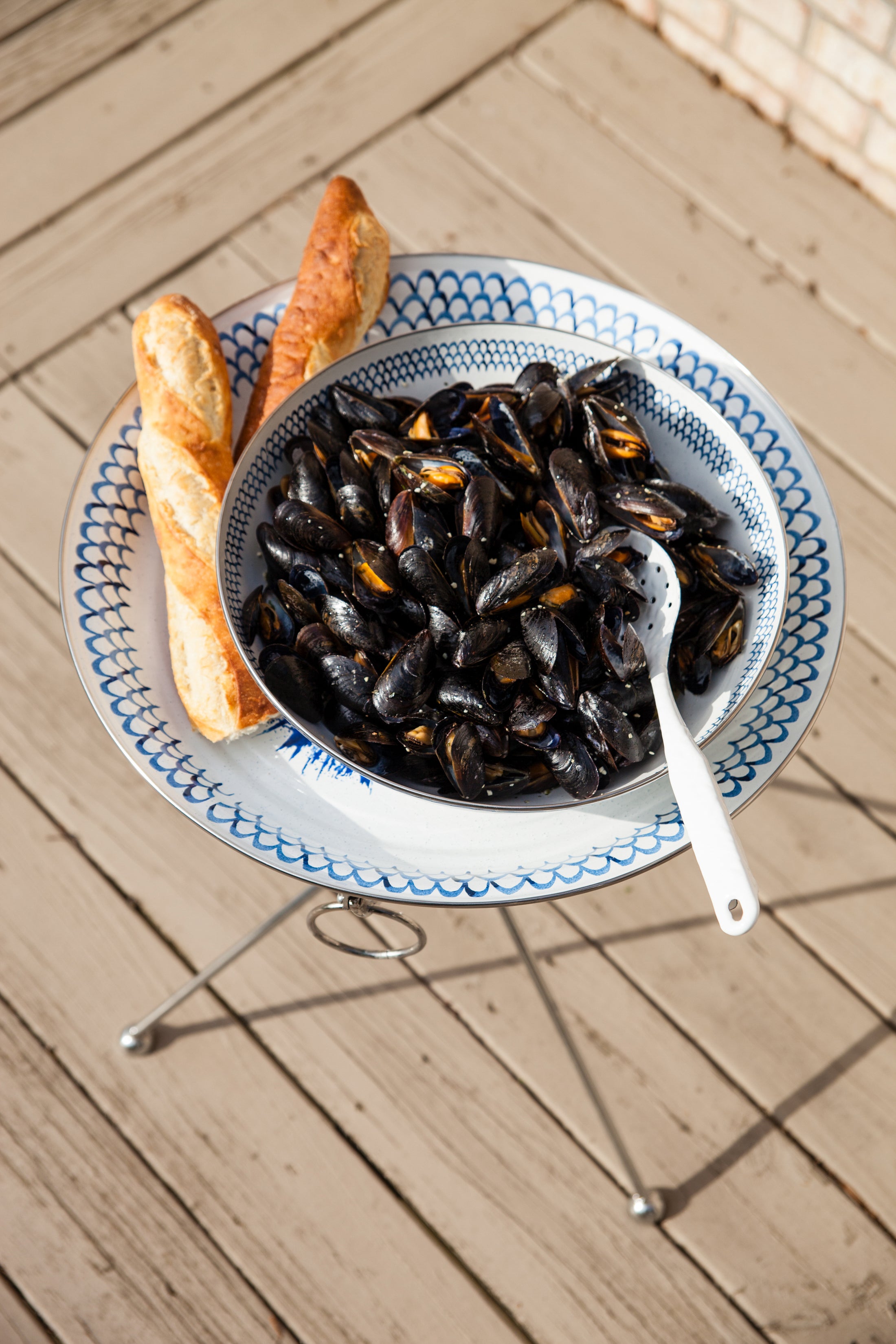 Catering Bowl in Fish Camp