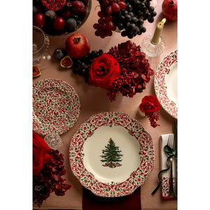 Christmas Tree Yuletide 10.5" Scalloped Dinner Plates, Set of 4