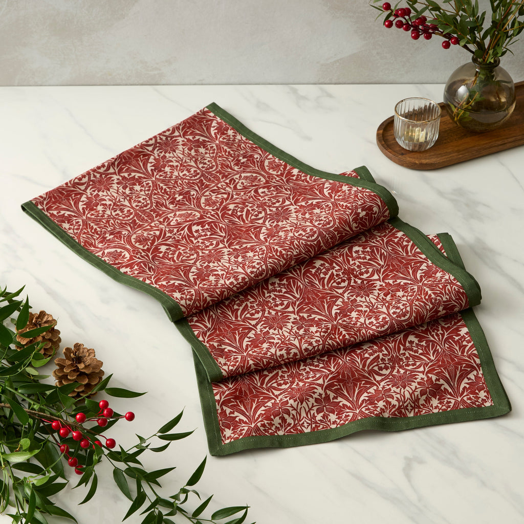 Morris & Co. Christmas Table Runner