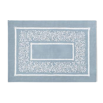 Jardin Classic Linen Placemat in Six Colors