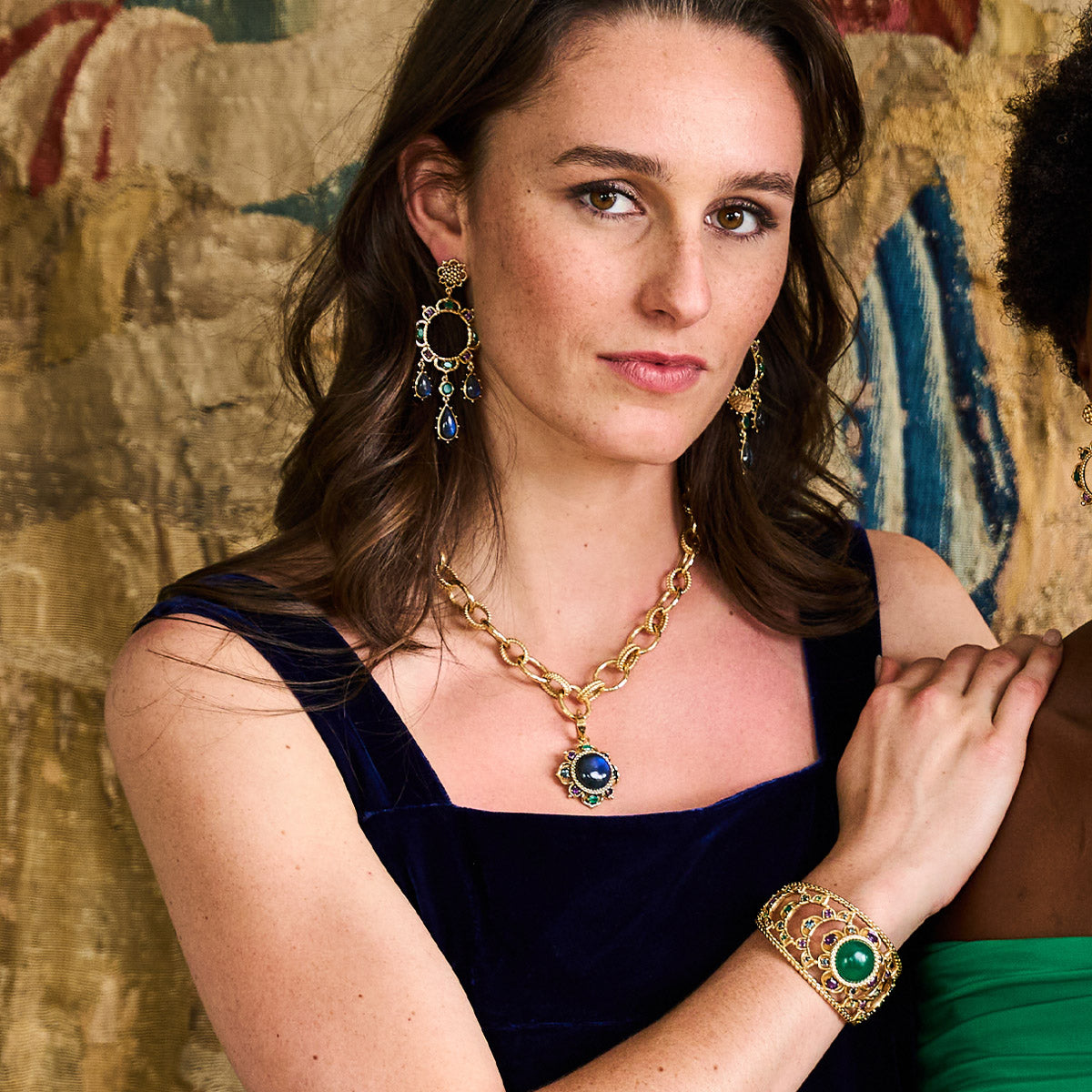 Contessa Belle Nuit Dangle Earrings