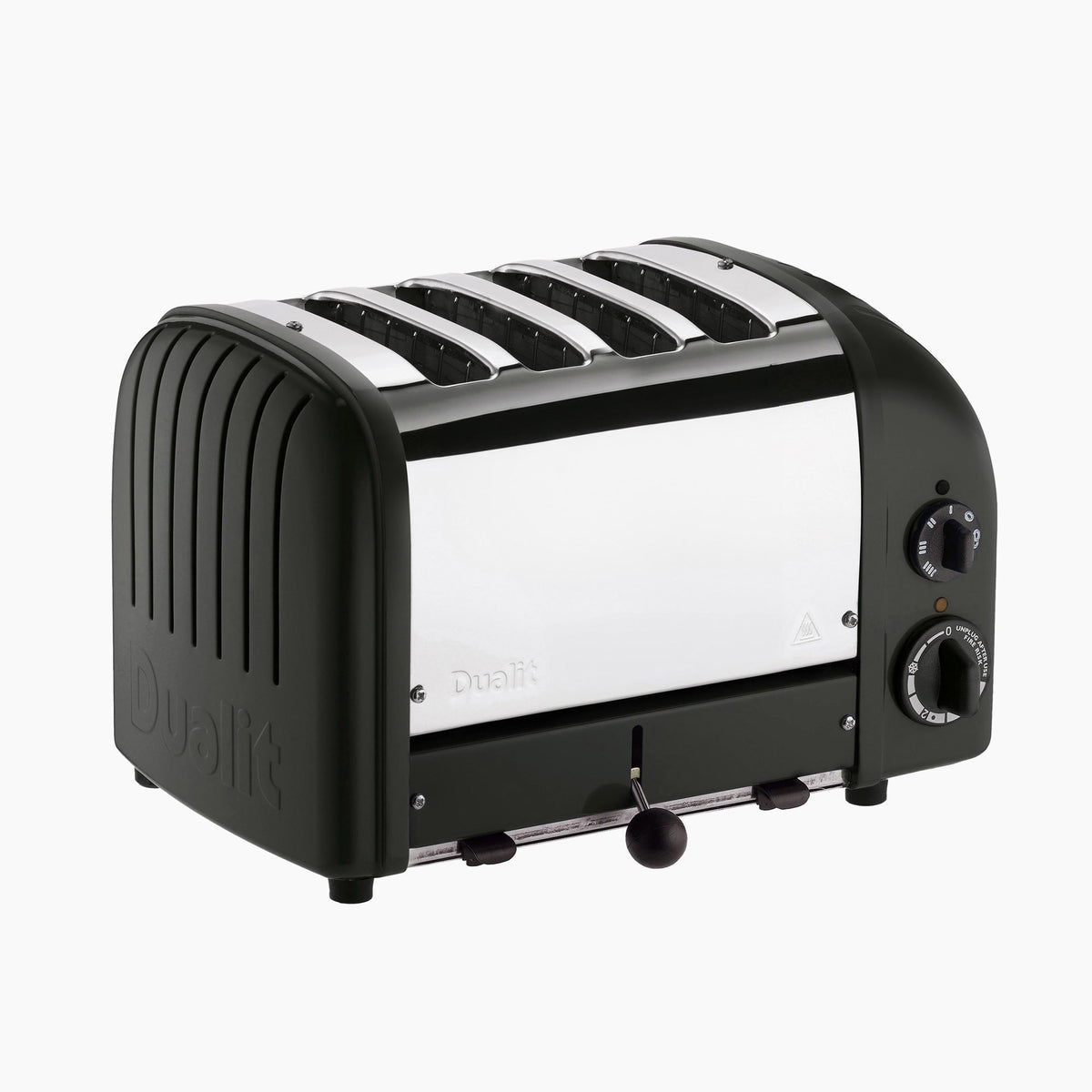 4 Slot Classic Toaster in Matte Black