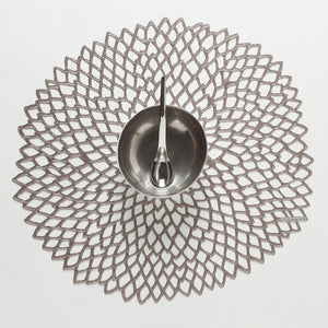 Pressed Dahlia Placemat in Gunmetal