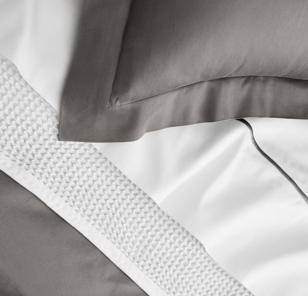 Percale Hemmed Duvet Set in Stone