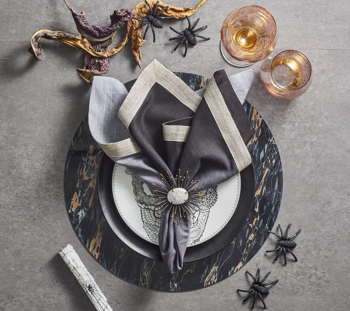 Dip Dye Napkin in Gray & Black, Set of 4