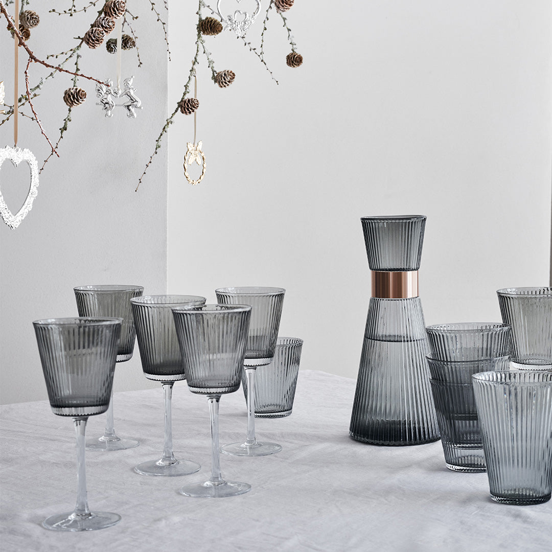GC Nouveau Wine Glass in Smoke, Set of 2