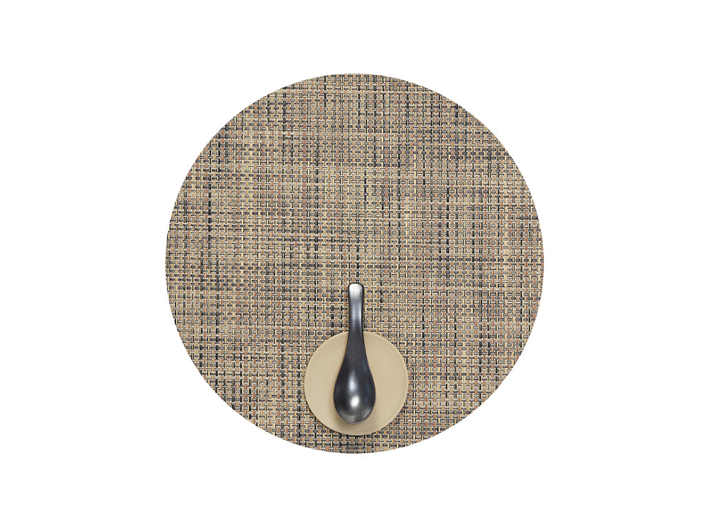 Basketweave Round Placemat in Bark