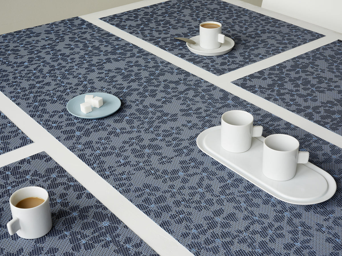 Flora Placemat in Zephyr