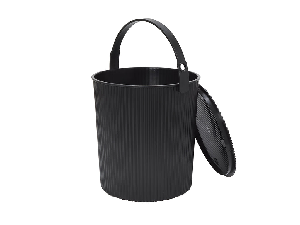 Hachiman Bucket Extra Large in Black