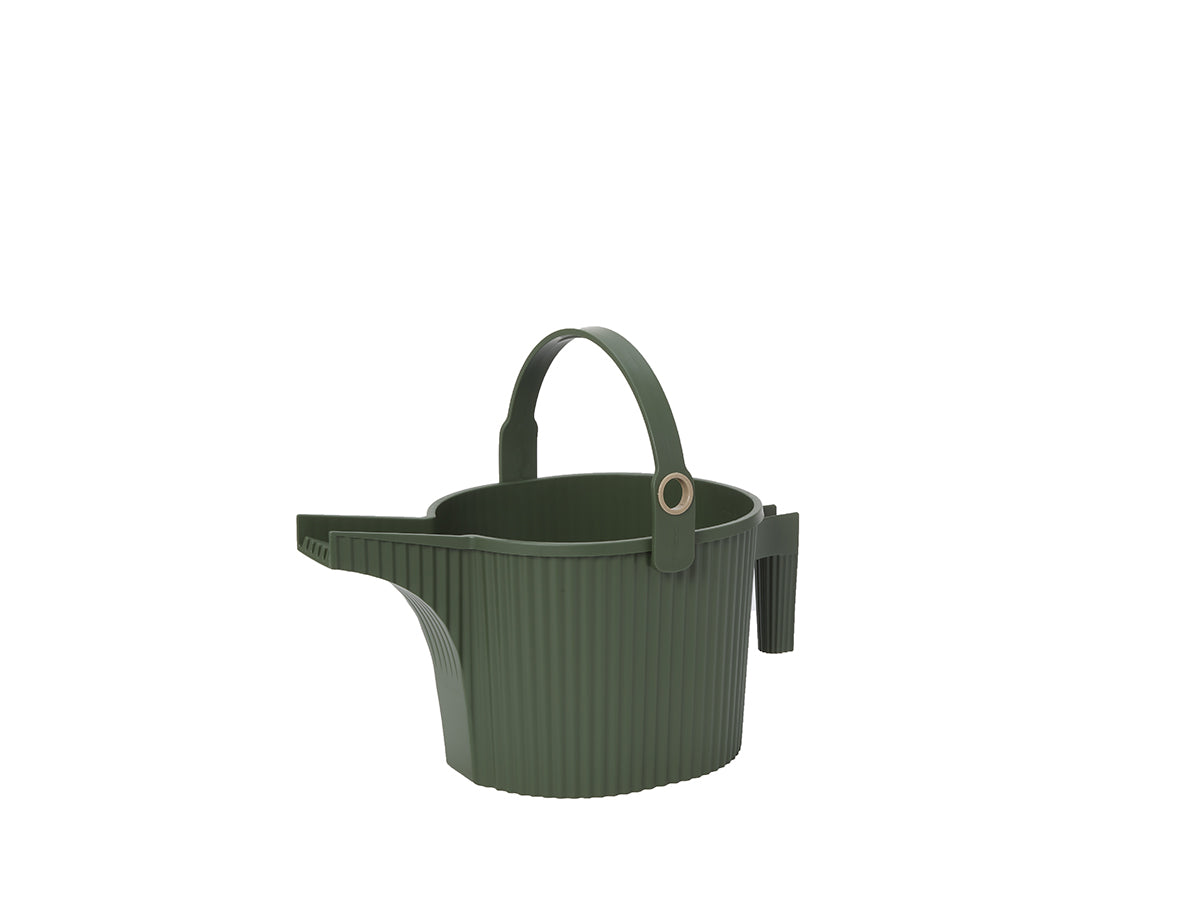 Hachiman Garden Beetle Watering Can Large in Garden Green