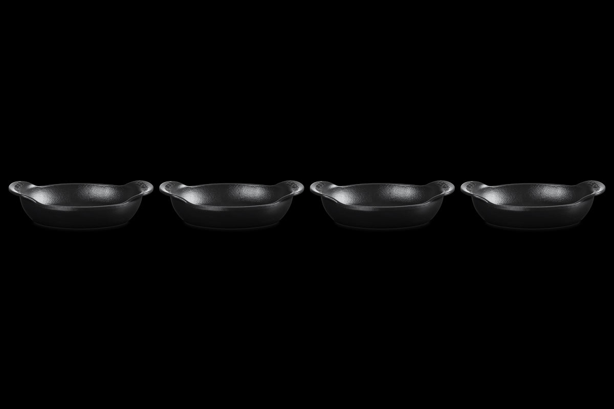 Mini Oval Baker 1/3 QT in Matte Black, Set of 4