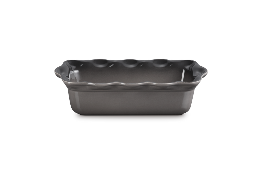 Heritage Fluted Loaf Pan in Oyster