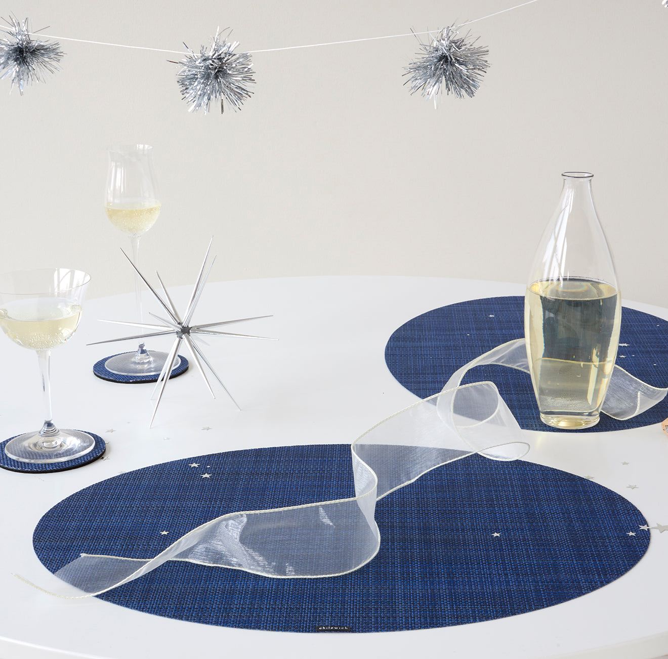 Mini Basketweave Round Placemat in Indigo