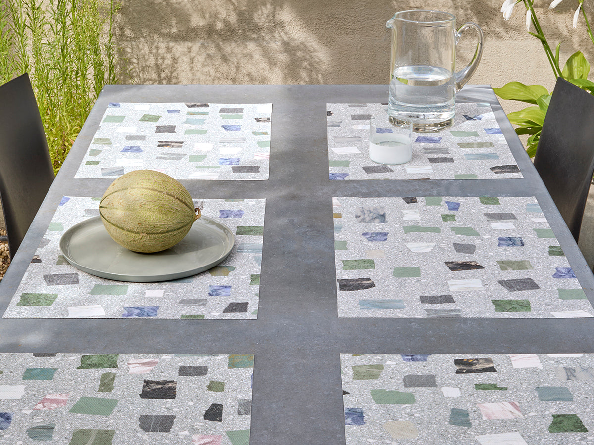 Pietra Placemat in Deep Sea