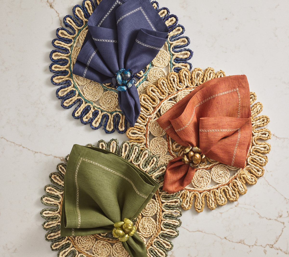Bonton Napkin Ring in Green & Gold, Set of 4