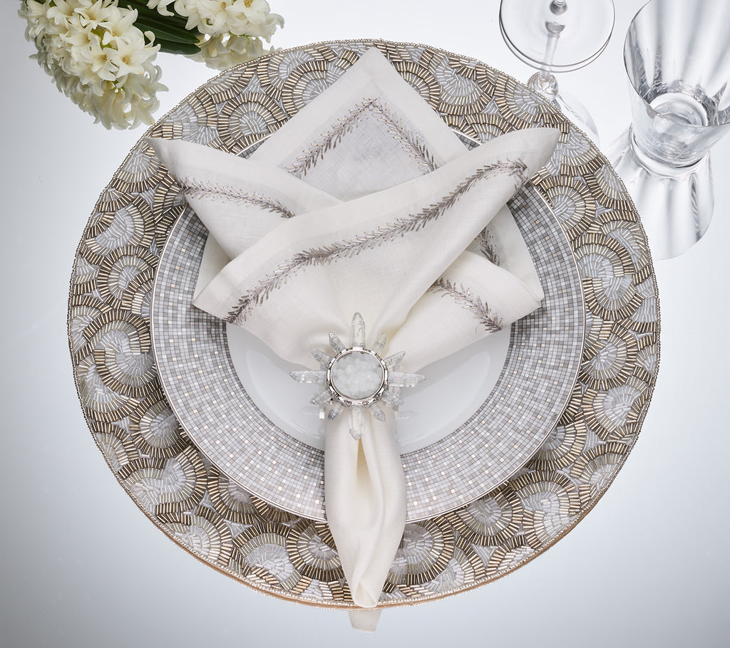 Jardin Napkin in White & Silver, Set of 4