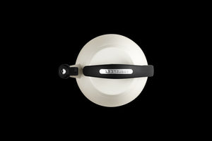 Cloche Kettle in White