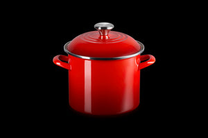 6 qt. Stockpot in Cerise